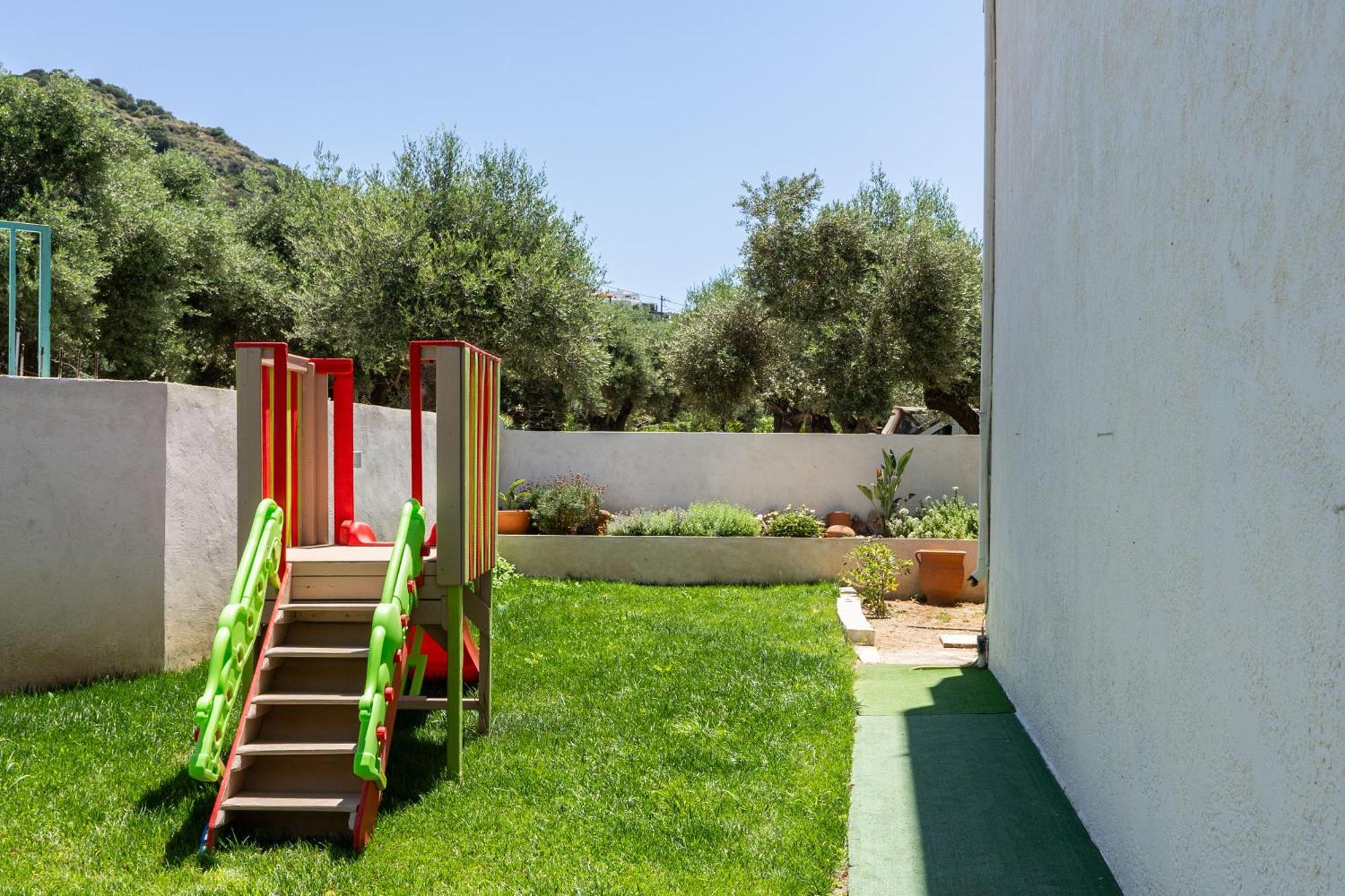 פלאקיאס Medousa Studio & Apartments מראה חיצוני תמונה