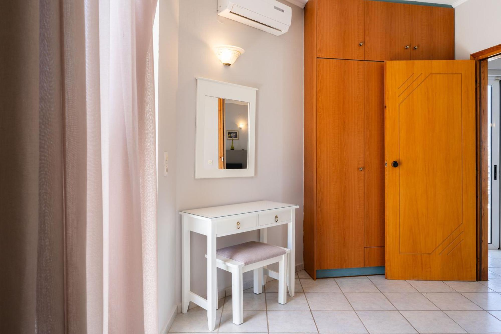 פלאקיאס Medousa Studio & Apartments מראה חיצוני תמונה